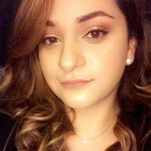 Meet your Posher, Ana